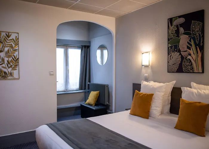 Hotel De Normandie 2*